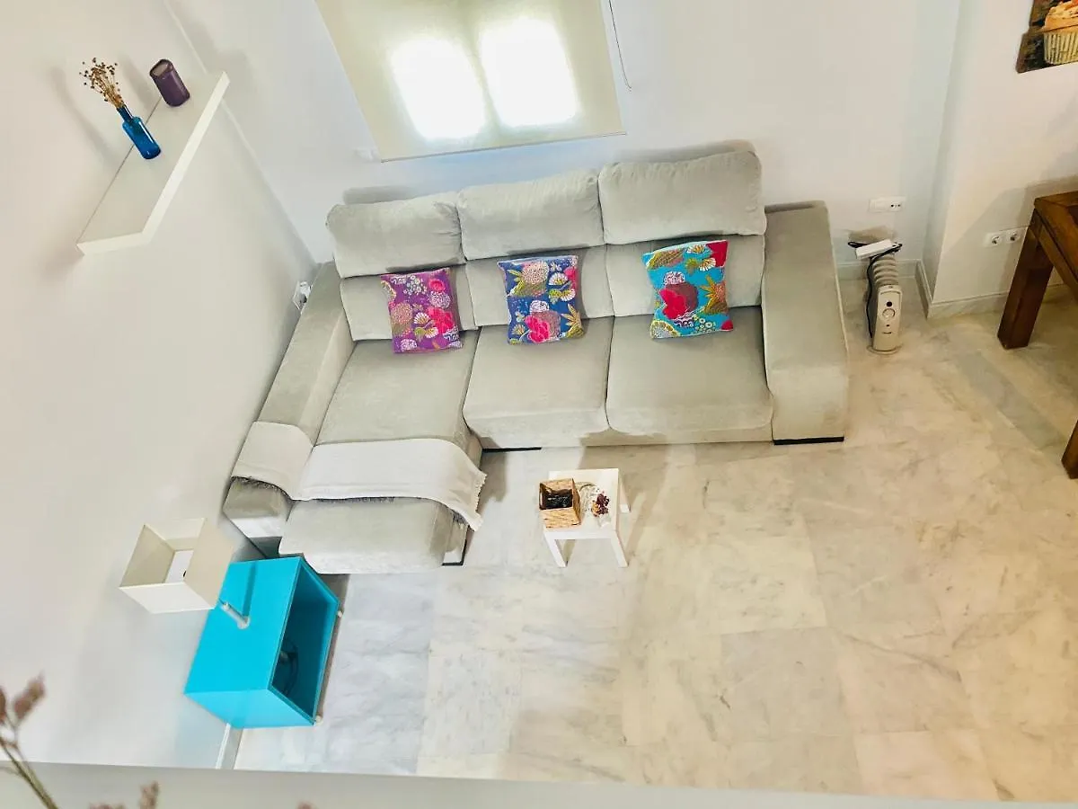 Loft13 Apartment Seville 0*,